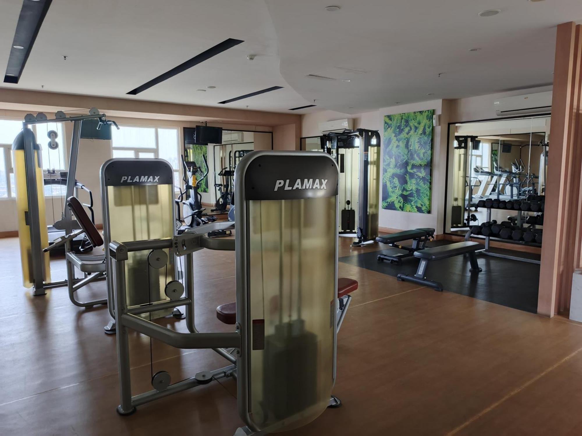 2Br Lucky Tower Residence Jakarta Old Town Top Floor Condo Kültér fotó