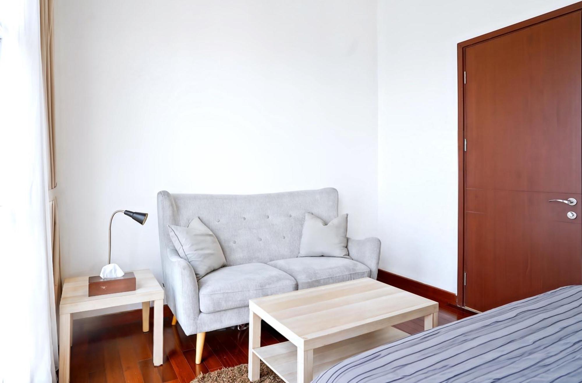 2Br Lucky Tower Residence Jakarta Old Town Top Floor Condo Kültér fotó