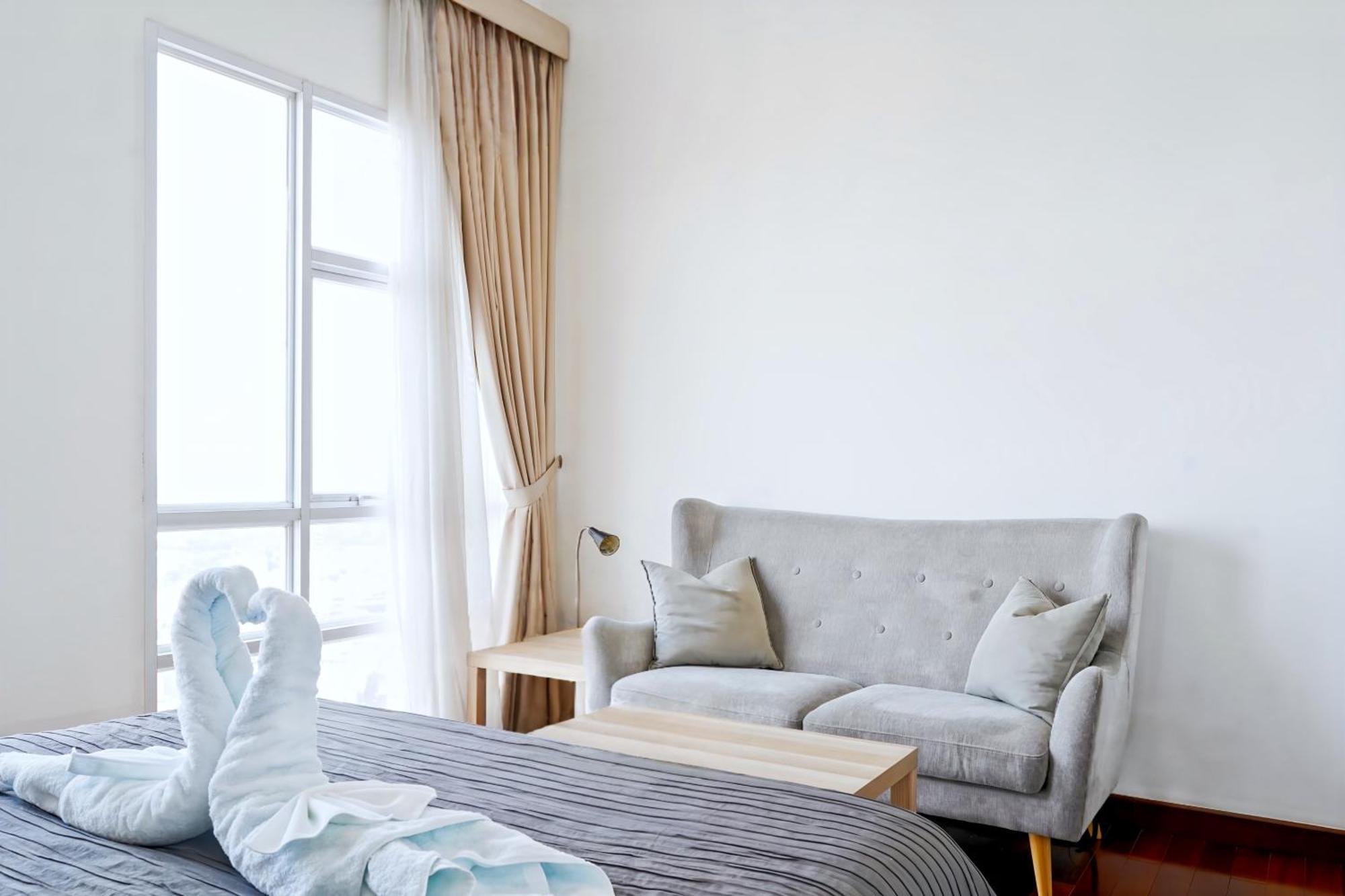 2Br Lucky Tower Residence Jakarta Old Town Top Floor Condo Kültér fotó