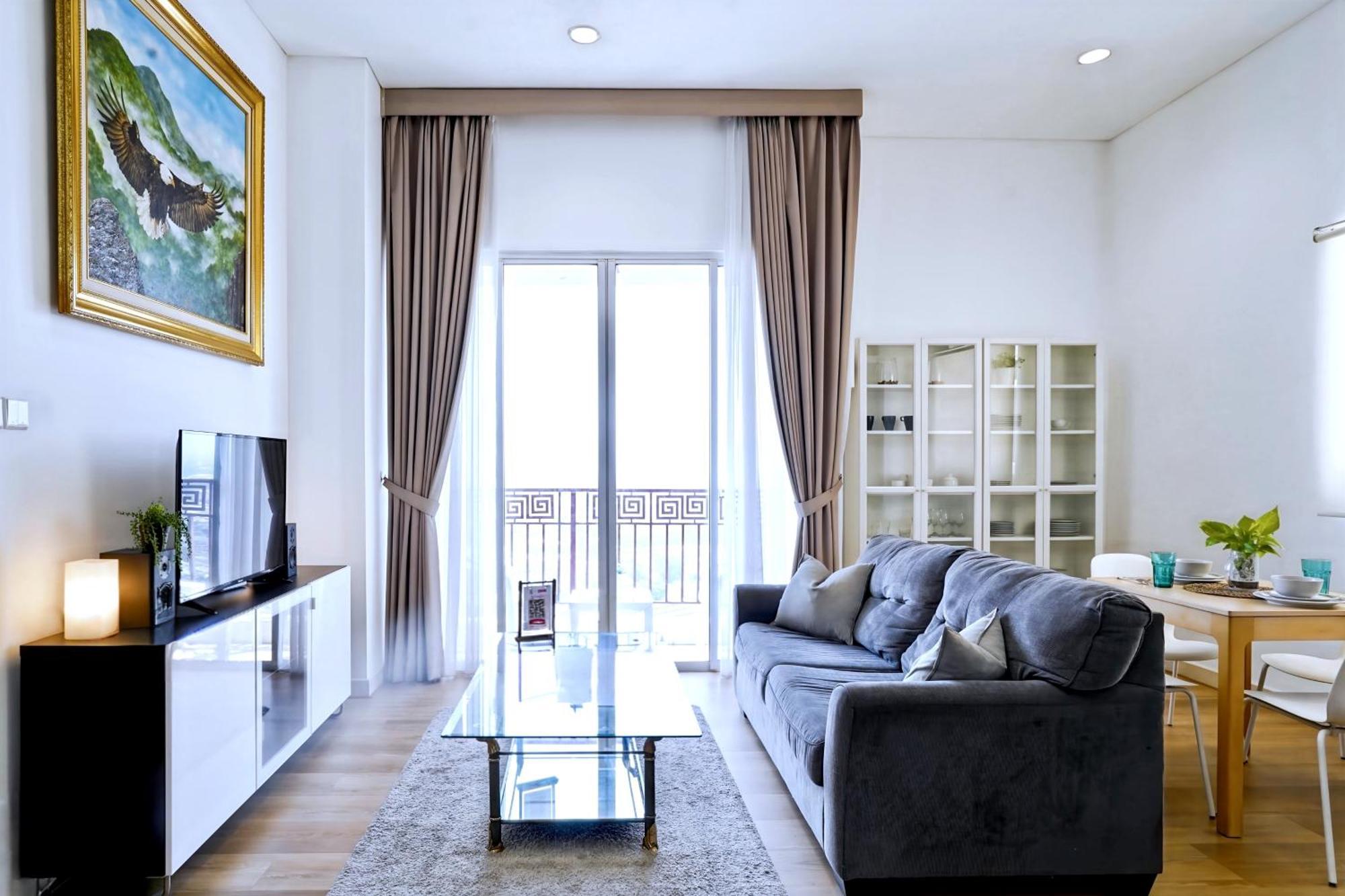 2Br Lucky Tower Residence Jakarta Old Town Top Floor Condo Kültér fotó