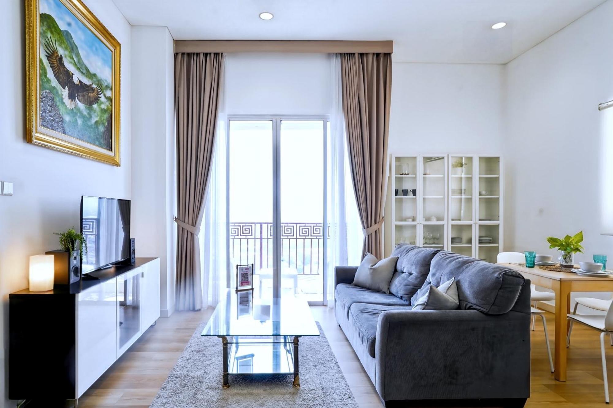 2Br Lucky Tower Residence Jakarta Old Town Top Floor Condo Kültér fotó